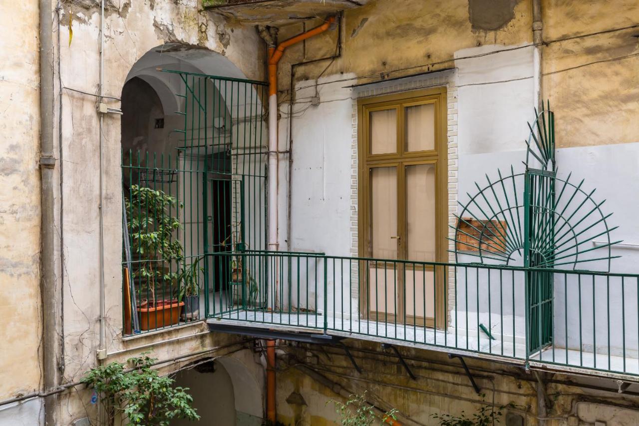Art Apartment At Sanita By Wonderful Italy Νάπολη Εξωτερικό φωτογραφία