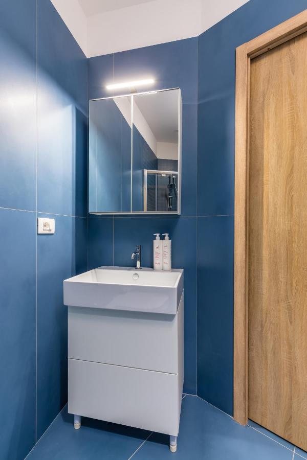 Art Apartment At Sanita By Wonderful Italy Νάπολη Εξωτερικό φωτογραφία
