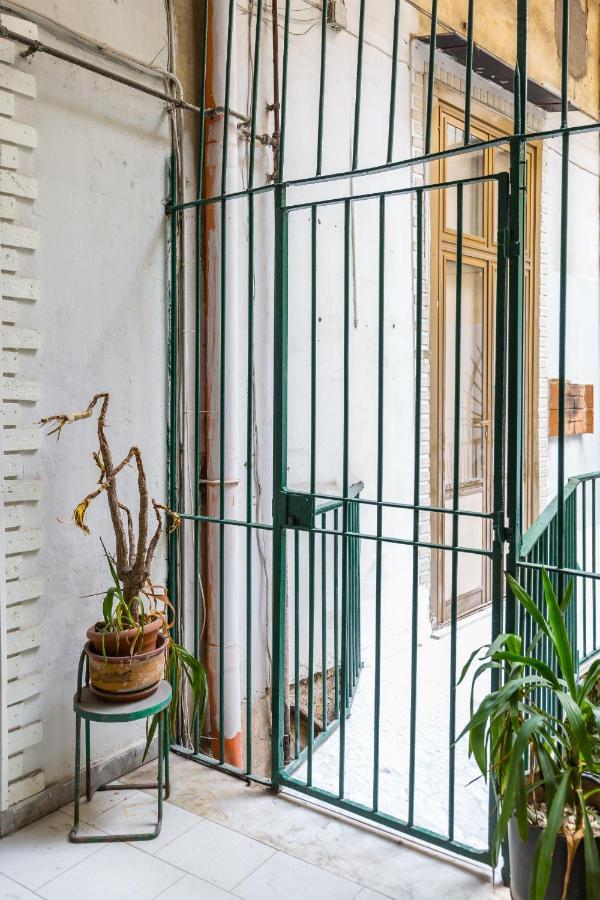 Art Apartment At Sanita By Wonderful Italy Νάπολη Εξωτερικό φωτογραφία